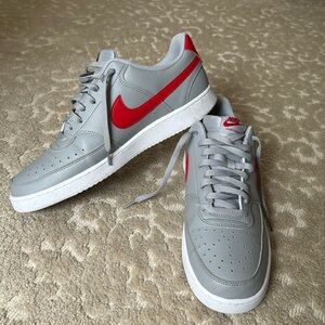 Men’s Nike Court Vision Low Sneakers size 12